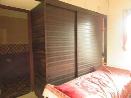 11) Childerns Bedroom.JPG